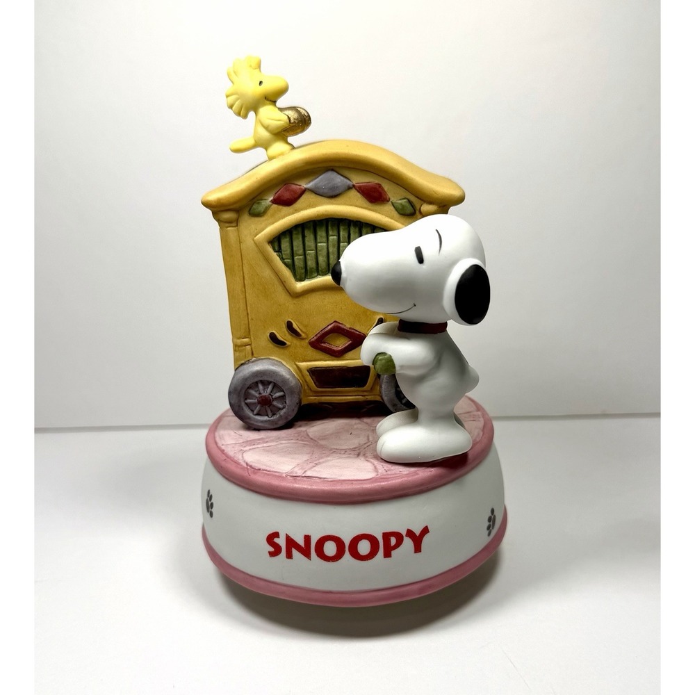 Vintage Sekiguchi Peanuts Snoopy Japan Music Box Crank Organ Figure 1997 Rare